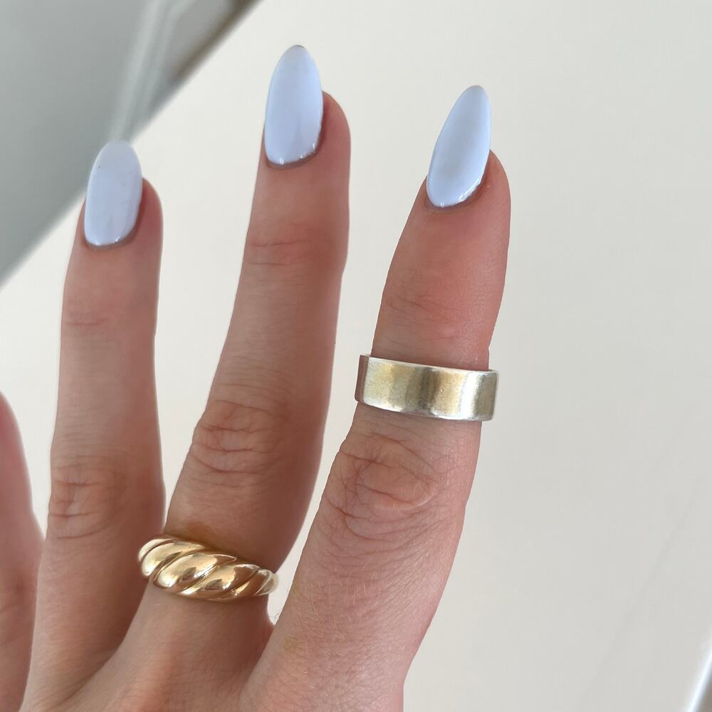 Mejuri Daily Stacker Gold Vermeil 6 ** TARNISHED